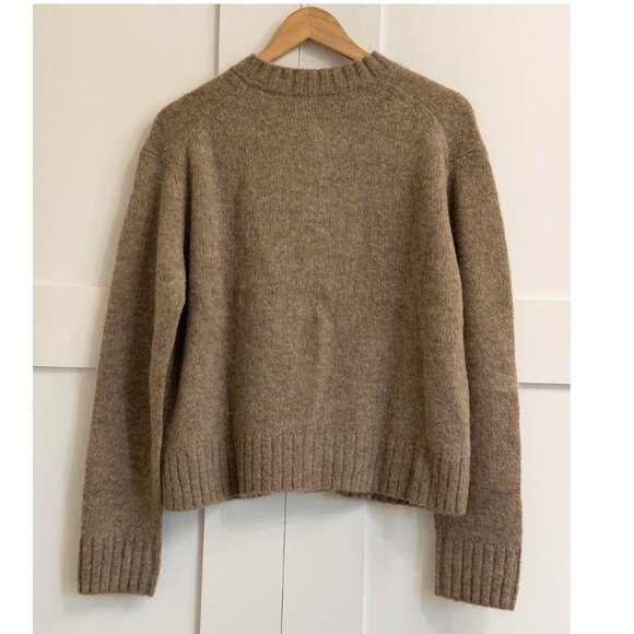 Everlane The Crew Cardigan in Alpaca in Dark Heathered Camel, Size Medium - Picture 9 of 9